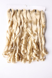 Cabello para trenzas Kanekalon 12x Color 613 Largo 22 Cabello para trenzas Kanekalon 12x Color 613 Largo 22