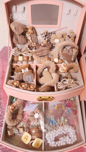 Cajita con accesorios Caja 1 Cajita con accesorios Caja 1