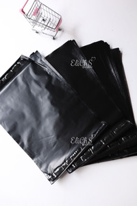 Bolsas para envío Biodegradable 50 unidades color Negro  tamaño 25cmx 37cm