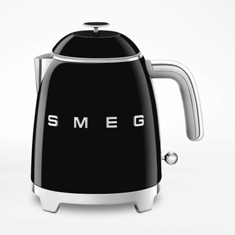 Smeg Black 7 Cup Kettle