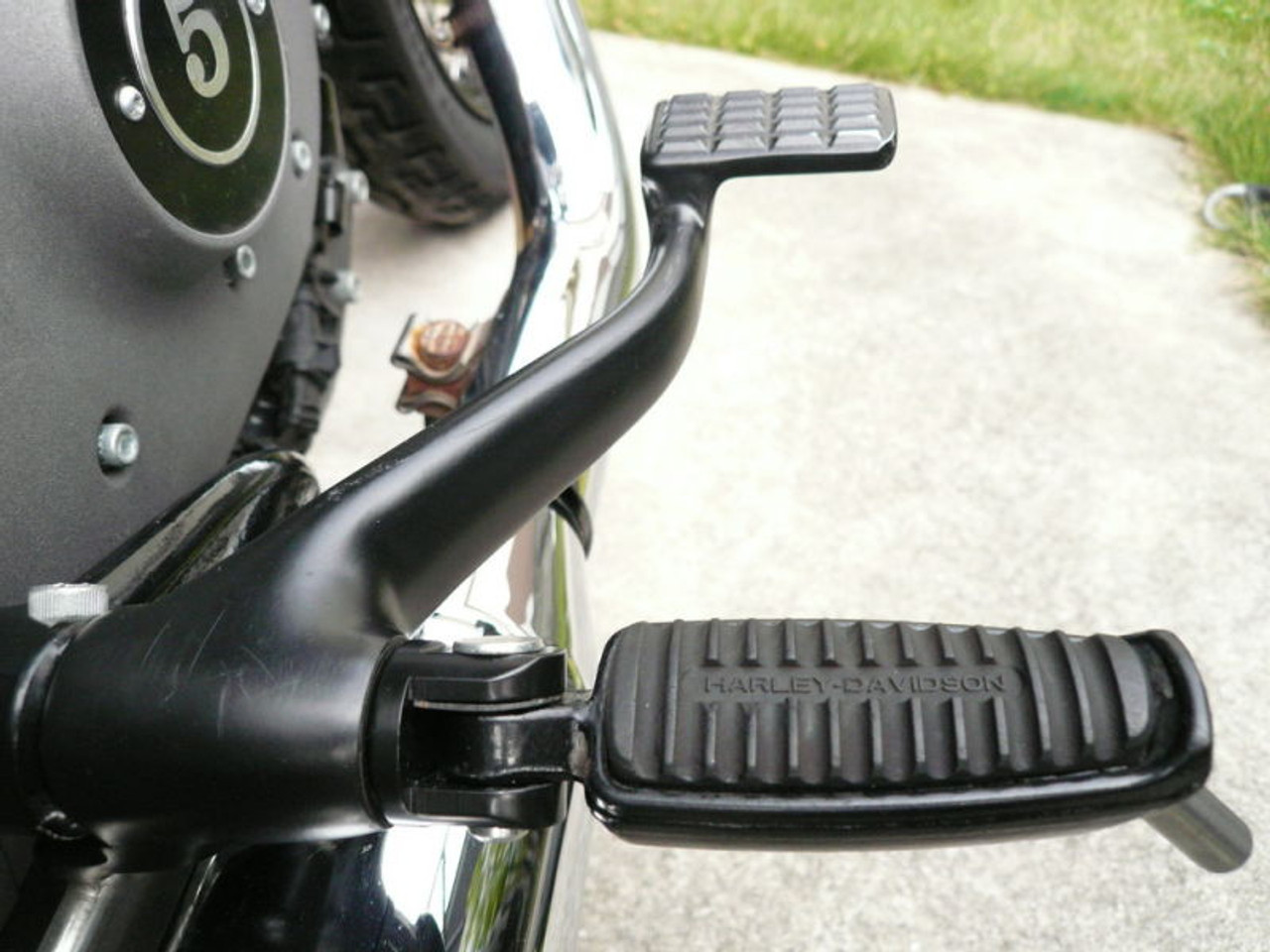 Short Footpeg Holder, Black, Harley Davidson