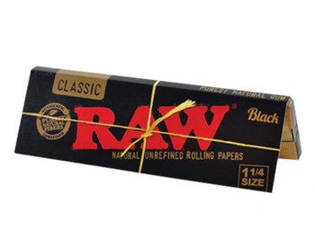 RAW Black 1 ¼" Size Rolling Papers | 24 ct.