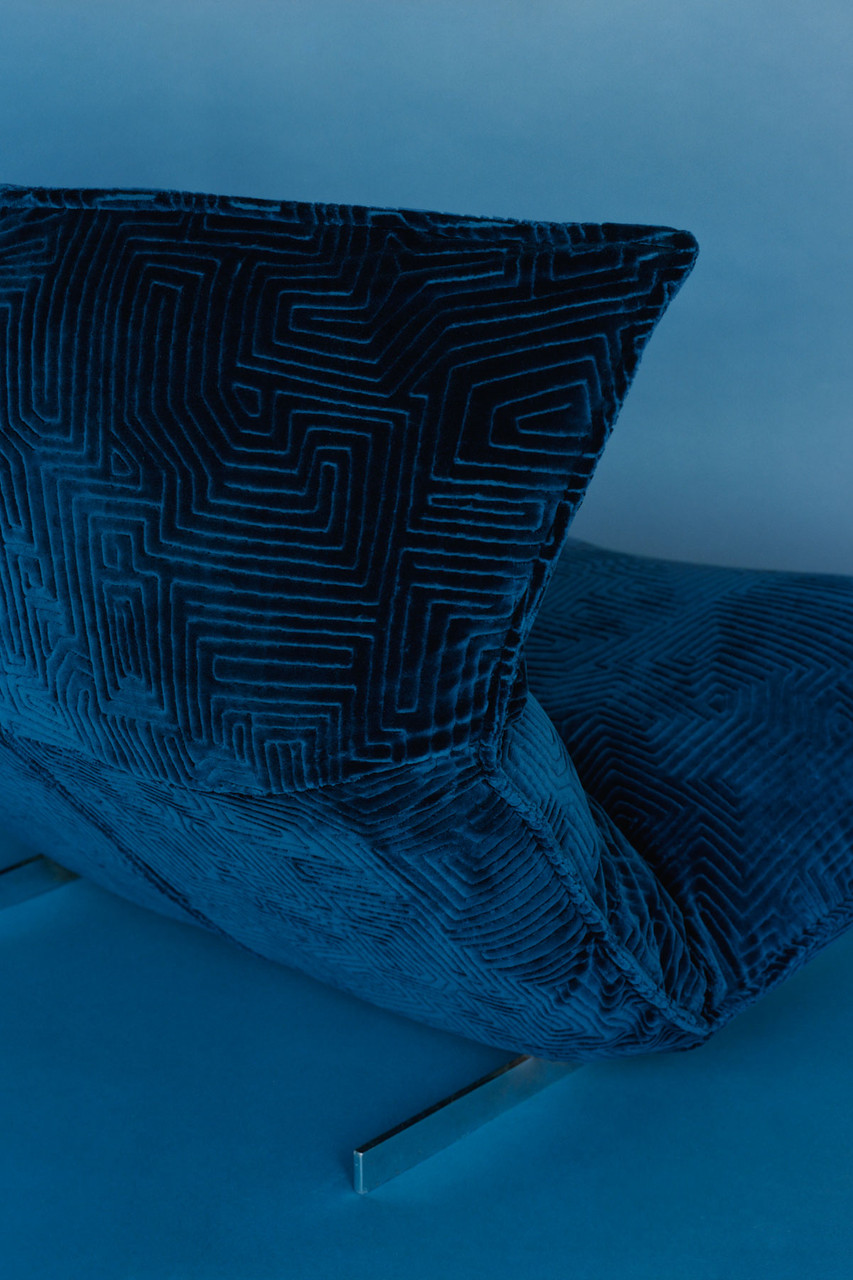 Soft velvet jacquard with engraved effect Déjà Vu Jamais | Dedar