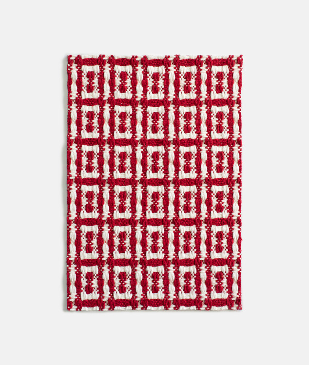 004|Red,Bordeaux