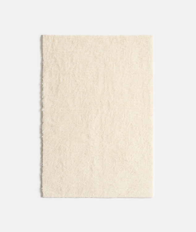 001|Ivory