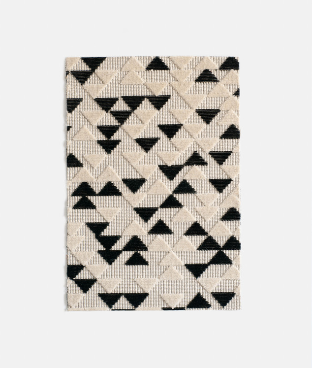 001|Black, Linen,Beige