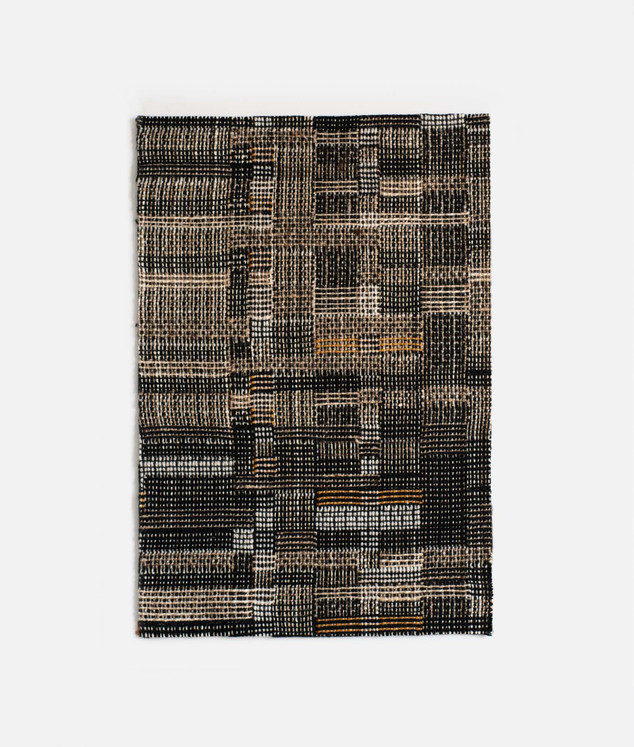001|Black