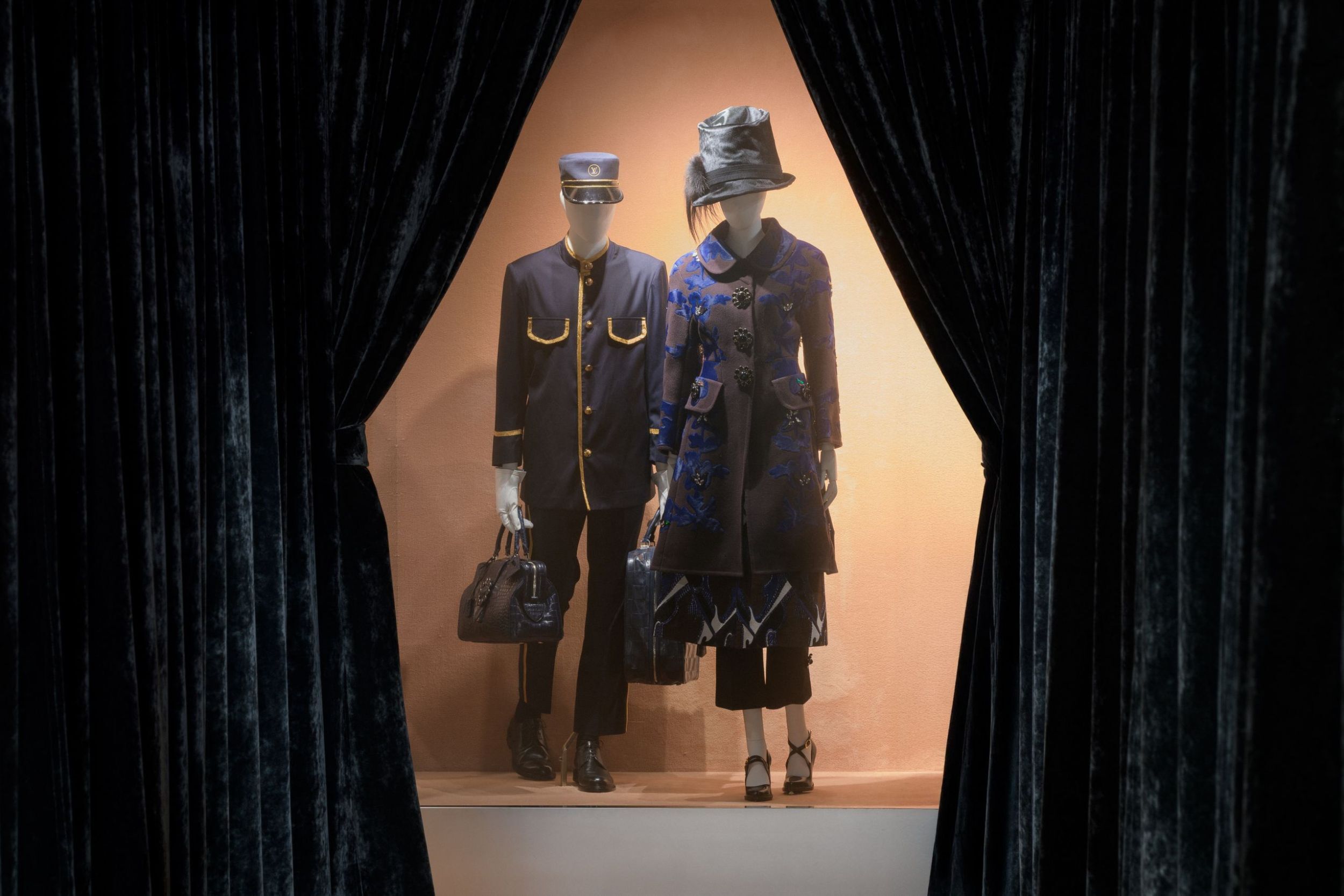 Plushy, Col.131 Ardesia