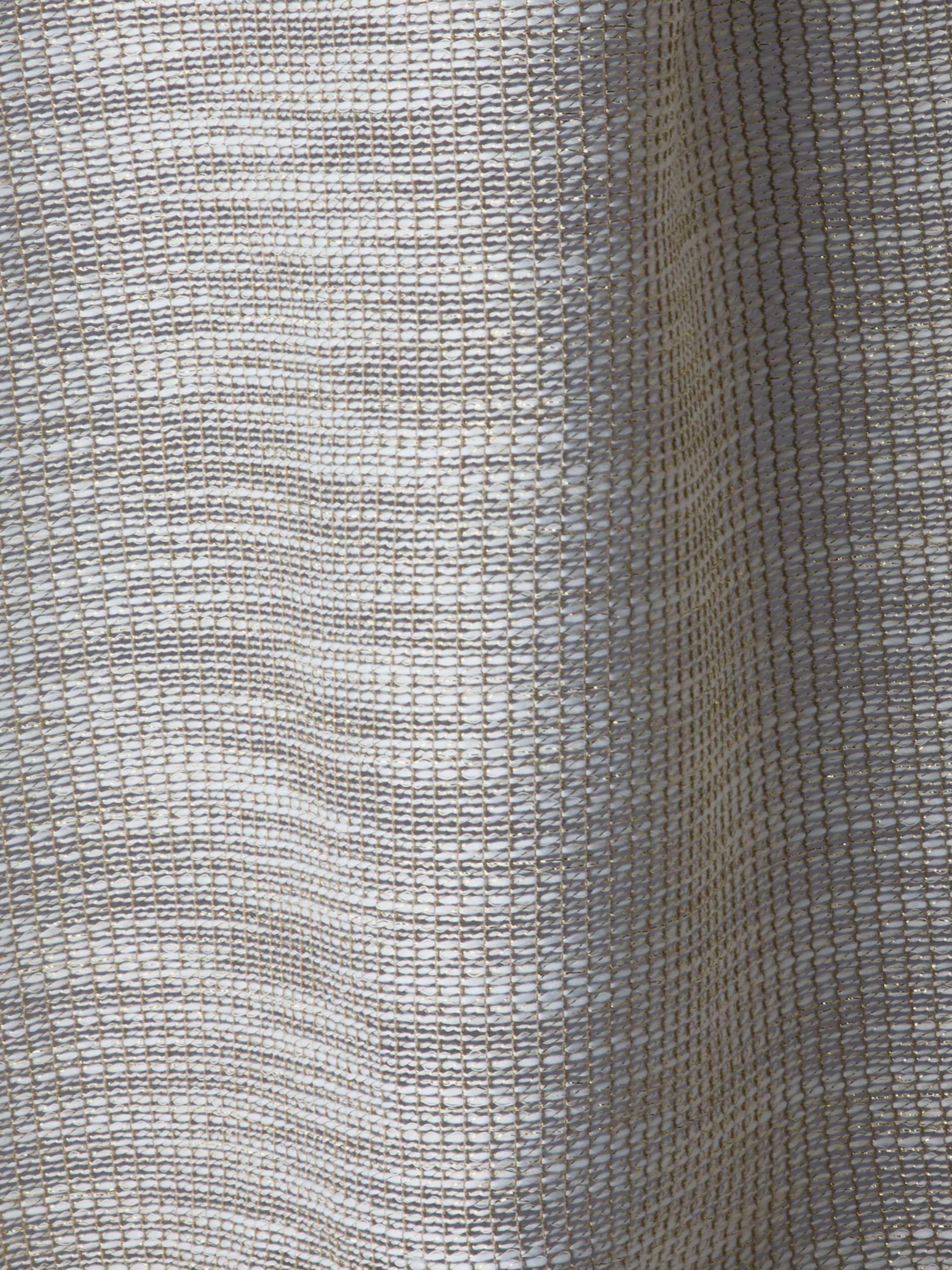 002|Ivory
