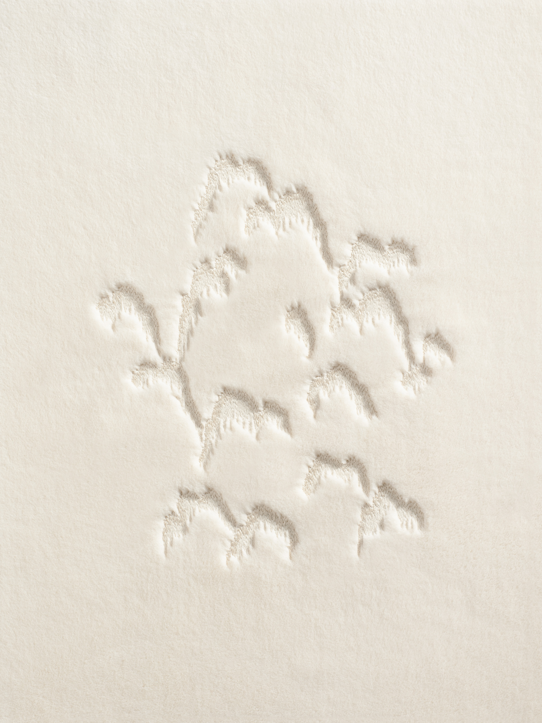 003|Ivory