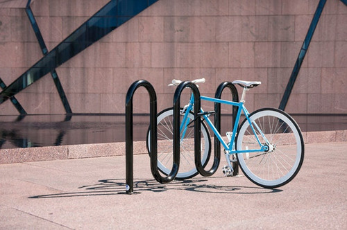 Dero Rolling Bike Rack | NoahsPlay.com