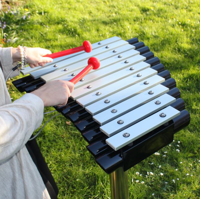 Cadenza Outdoor Instrument | NoahsPlay.com