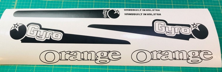 Orange Giro sticker set