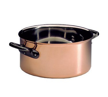Bourgeat Casserole Pan, 3-1/2 quarts, 7-7/8" dia. x 4-1/8"H, without lid, riveted cast iron handles, non-drip edge, stainless steel interior, smooth copper exterior, suitable for gas, electric, ceramic, and halogen hobs, (made in France)