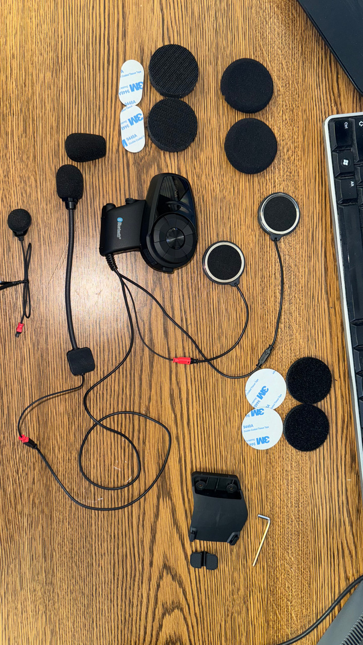 SENA 10S BLUETOOTH HEADSET AND INTERCOM SYSTEM - DISPLAY MODEL