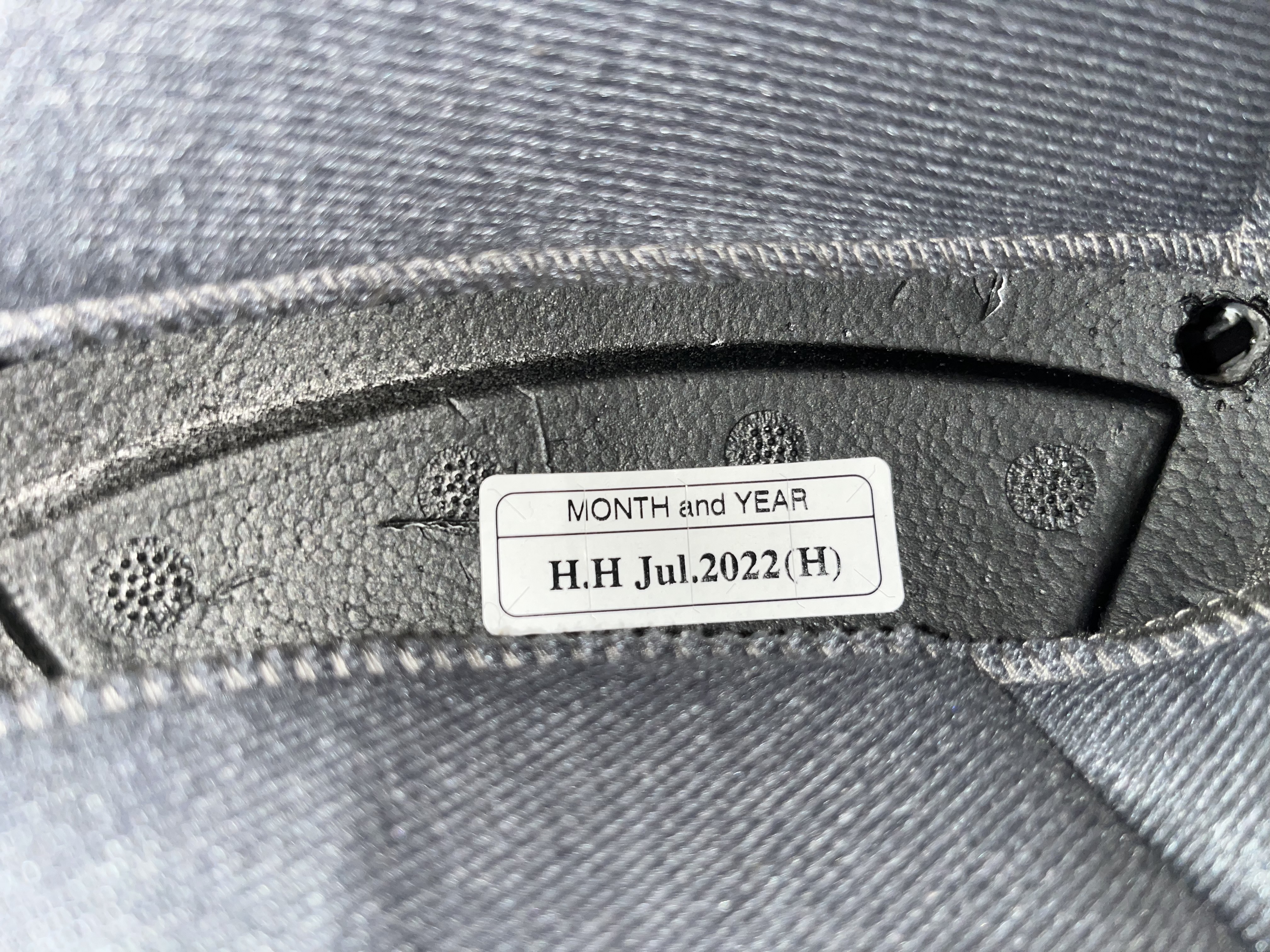 HJC CS-R3 SNOW MOTORCYCLE HELMET (BLACK) (LARGE) - DISPLAY MODEL