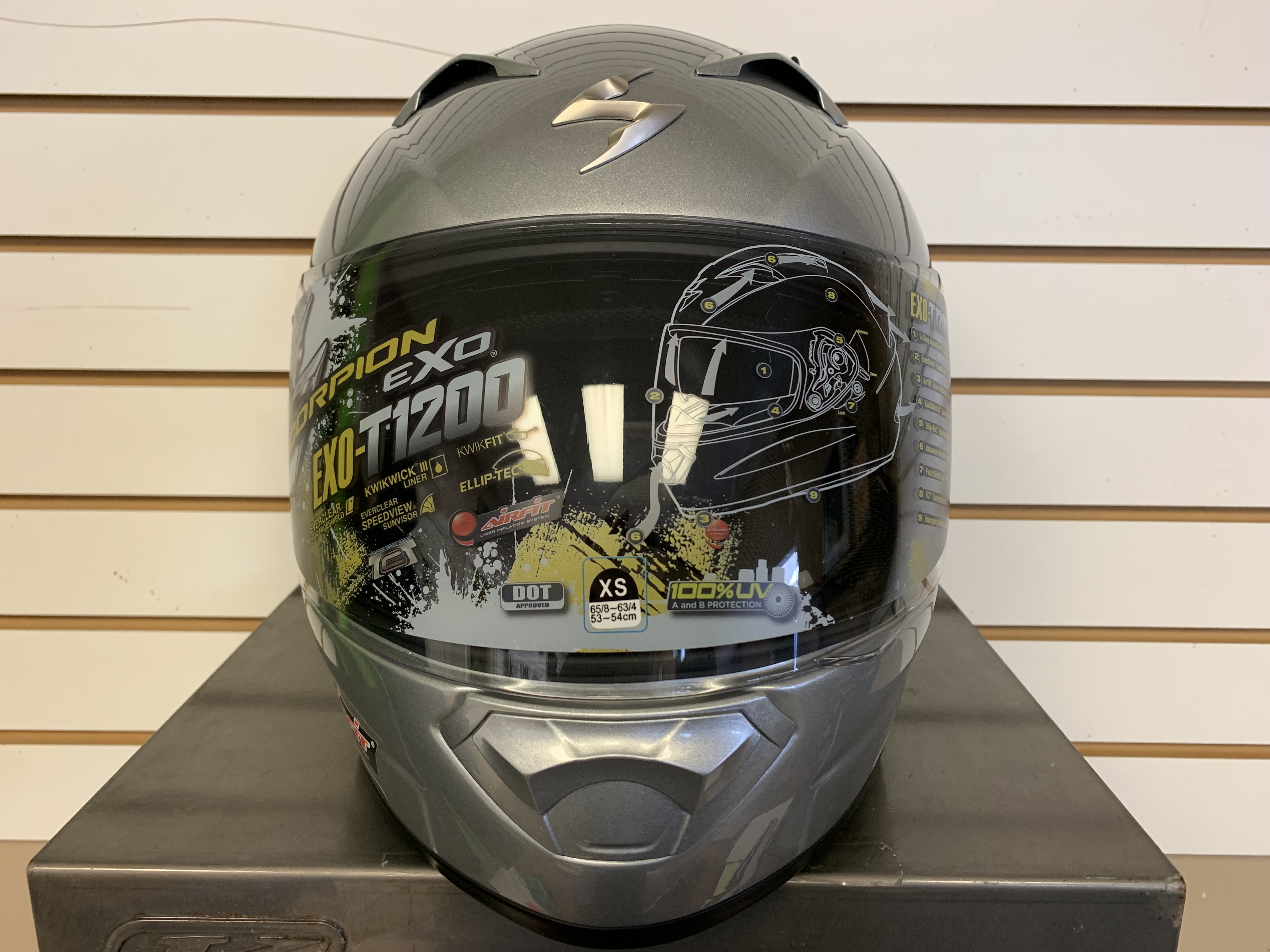 Scorpion EXO-T1200 Full-Face Solid Helmet Silver Size X-Small - New w/ Defects