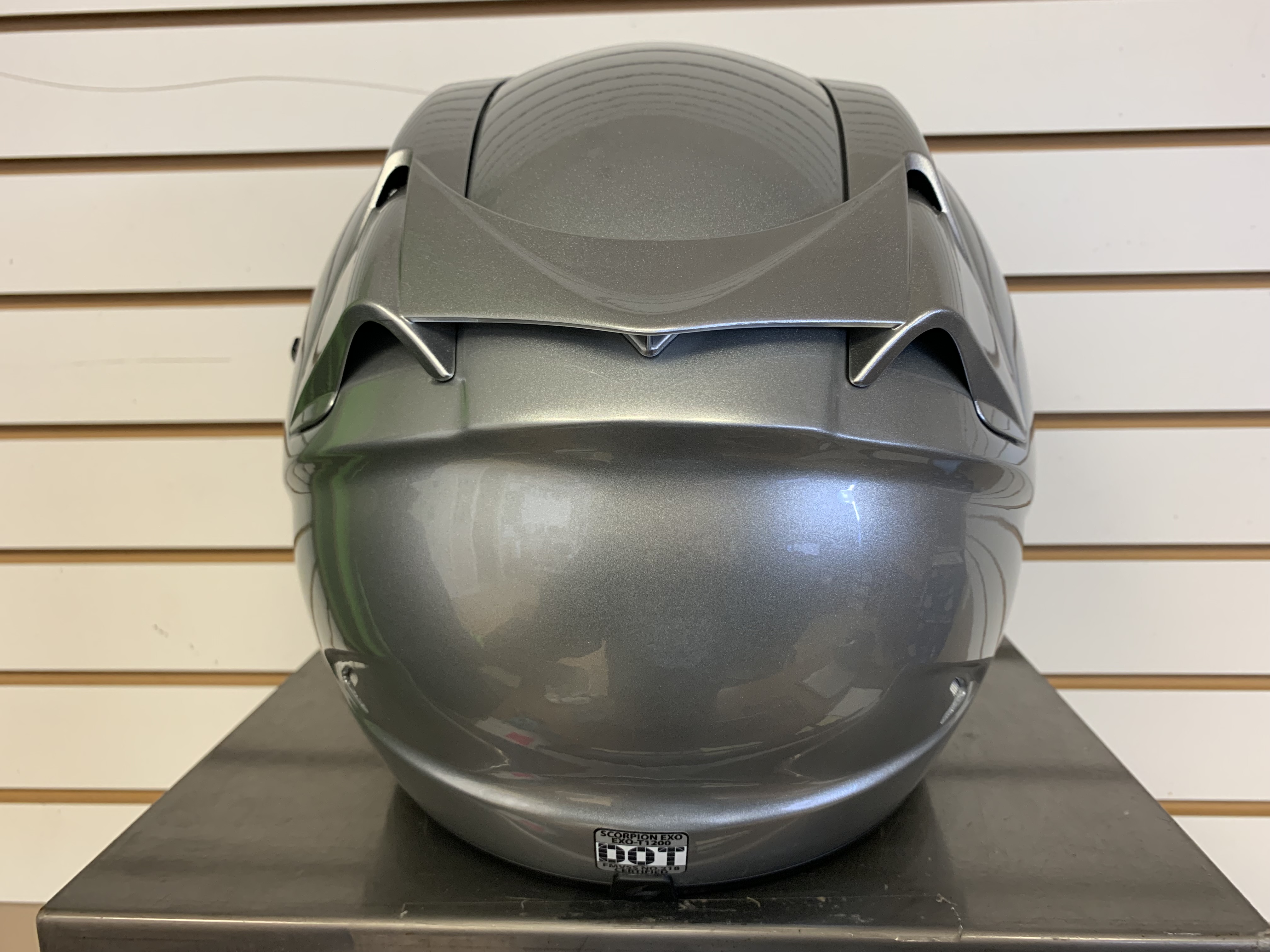 Scorpion EXO-T1200 Full-Face Solid Helmet Silver Size X-Small - New w/ Defects