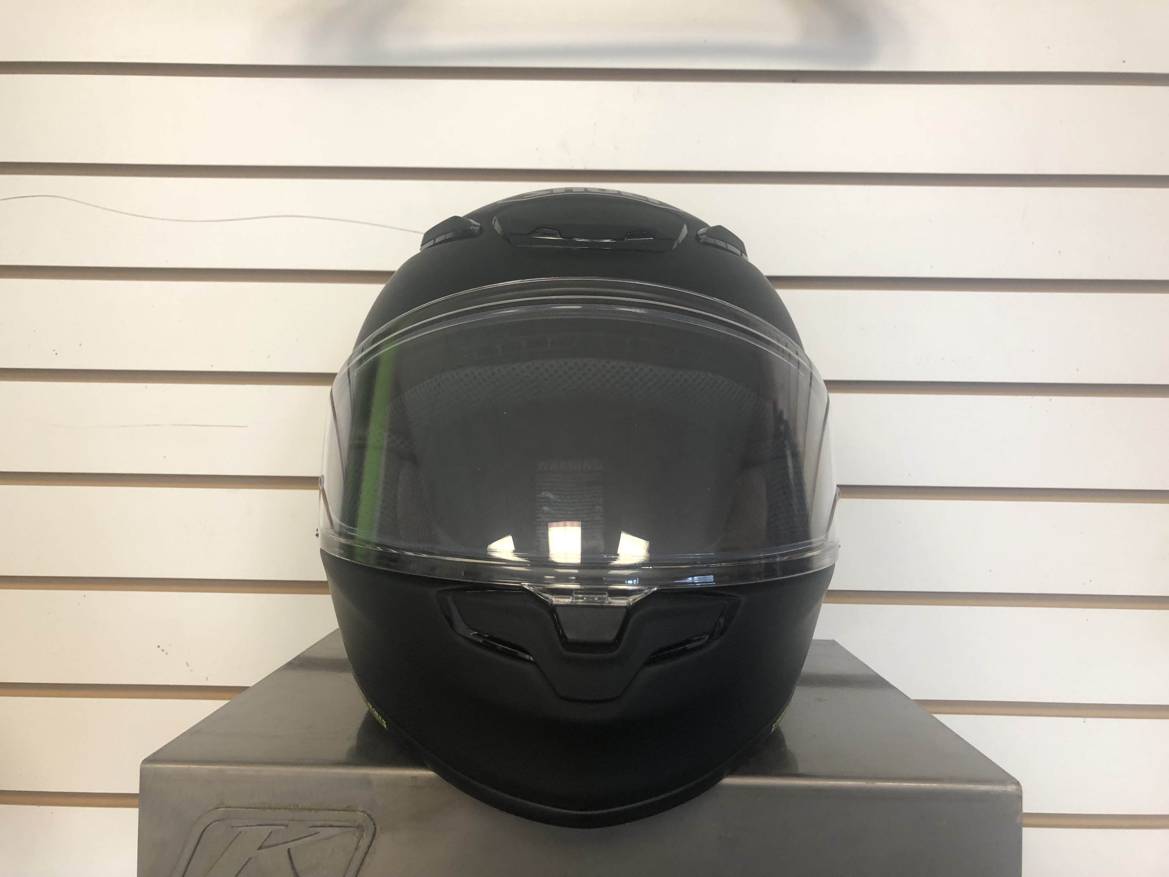 Shoei RF-1400 Full-Face Motorcycle Helmet MATTE BLACK 2X-Large - Demo Model