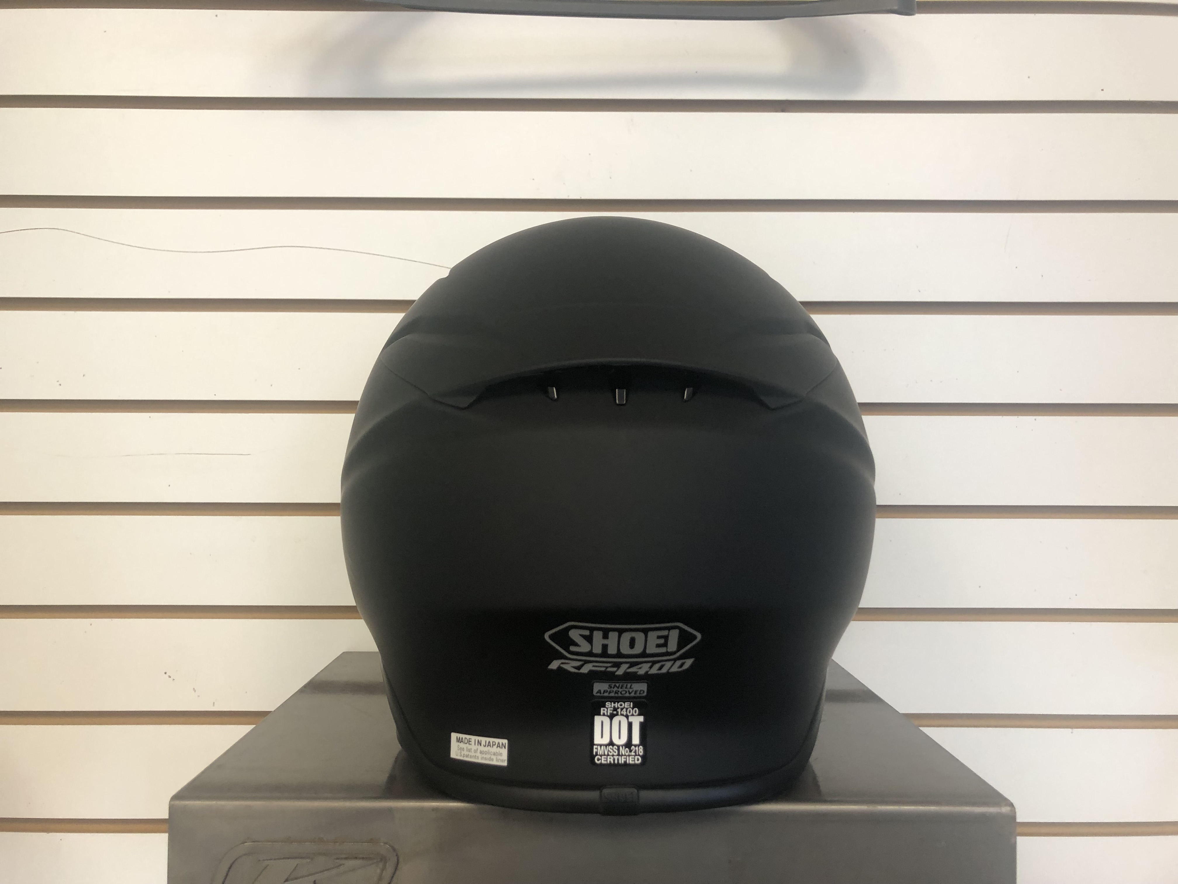 Shoei RF-1400 Full-Face Motorcycle Helmet MATTE BLACK 2X-Large - Demo Model