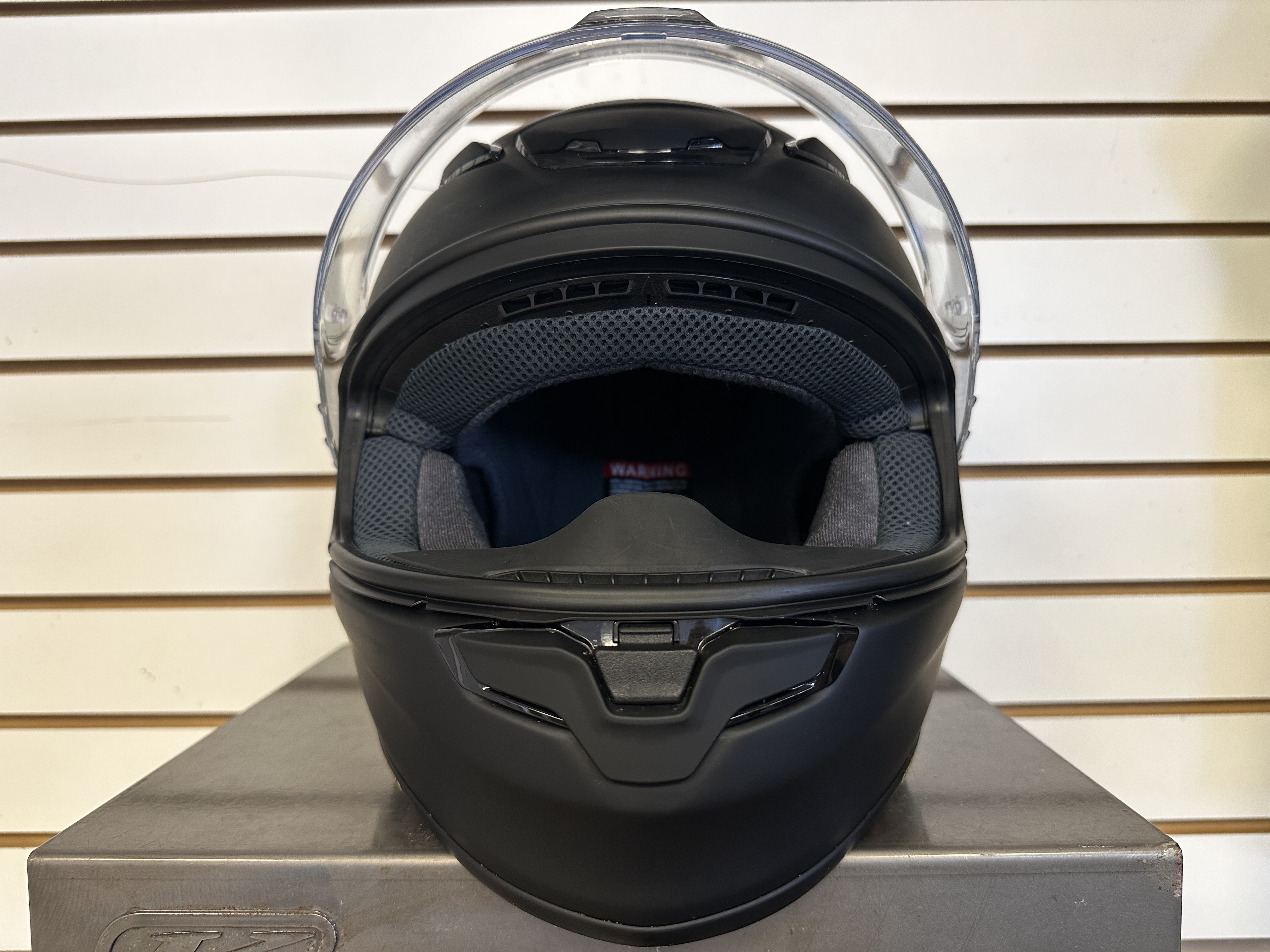Shoei RF-1400 Full-Face Motorcycle Helmet MATTE BLACK Large - Blemished