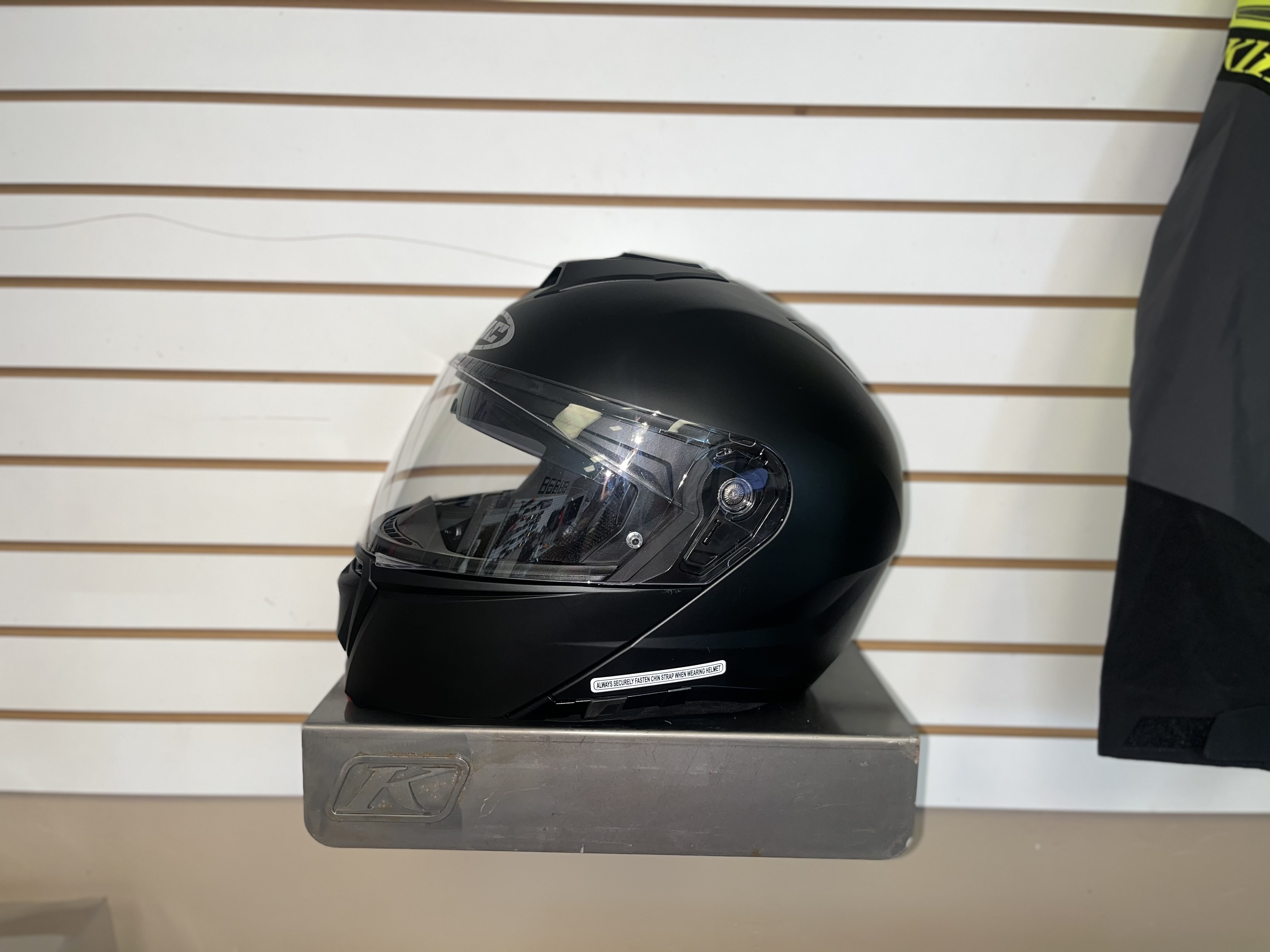 HJC i90 SEMI-FLAT BLACK (MEDIUM) - USED 