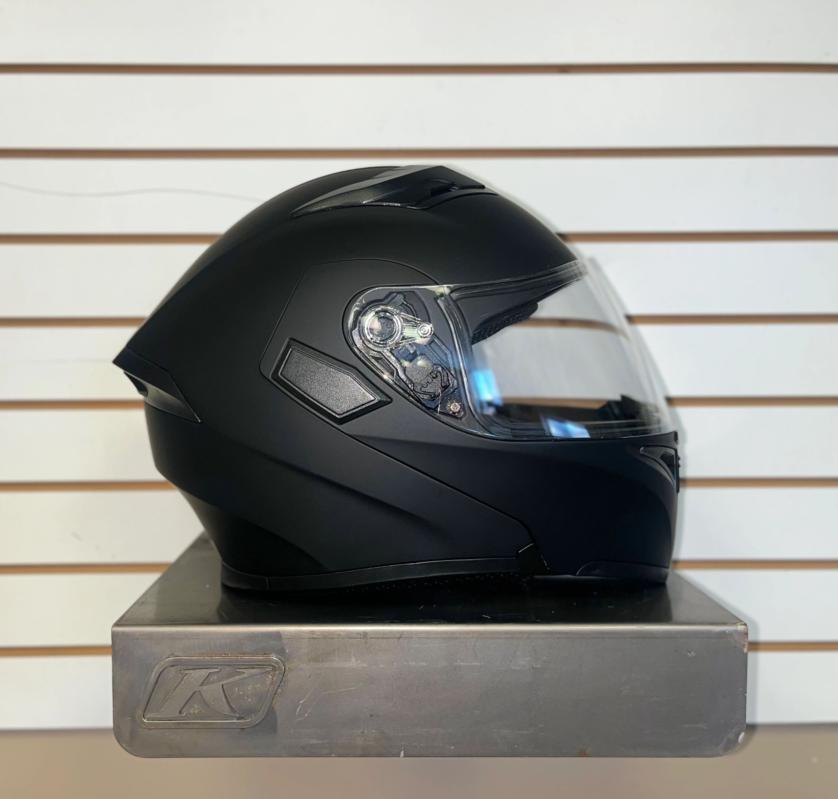 ILM 902 MODULAR FLIP UP MOTORCYCLE HELMET (MATTE BLACK) (LARGE) - USED