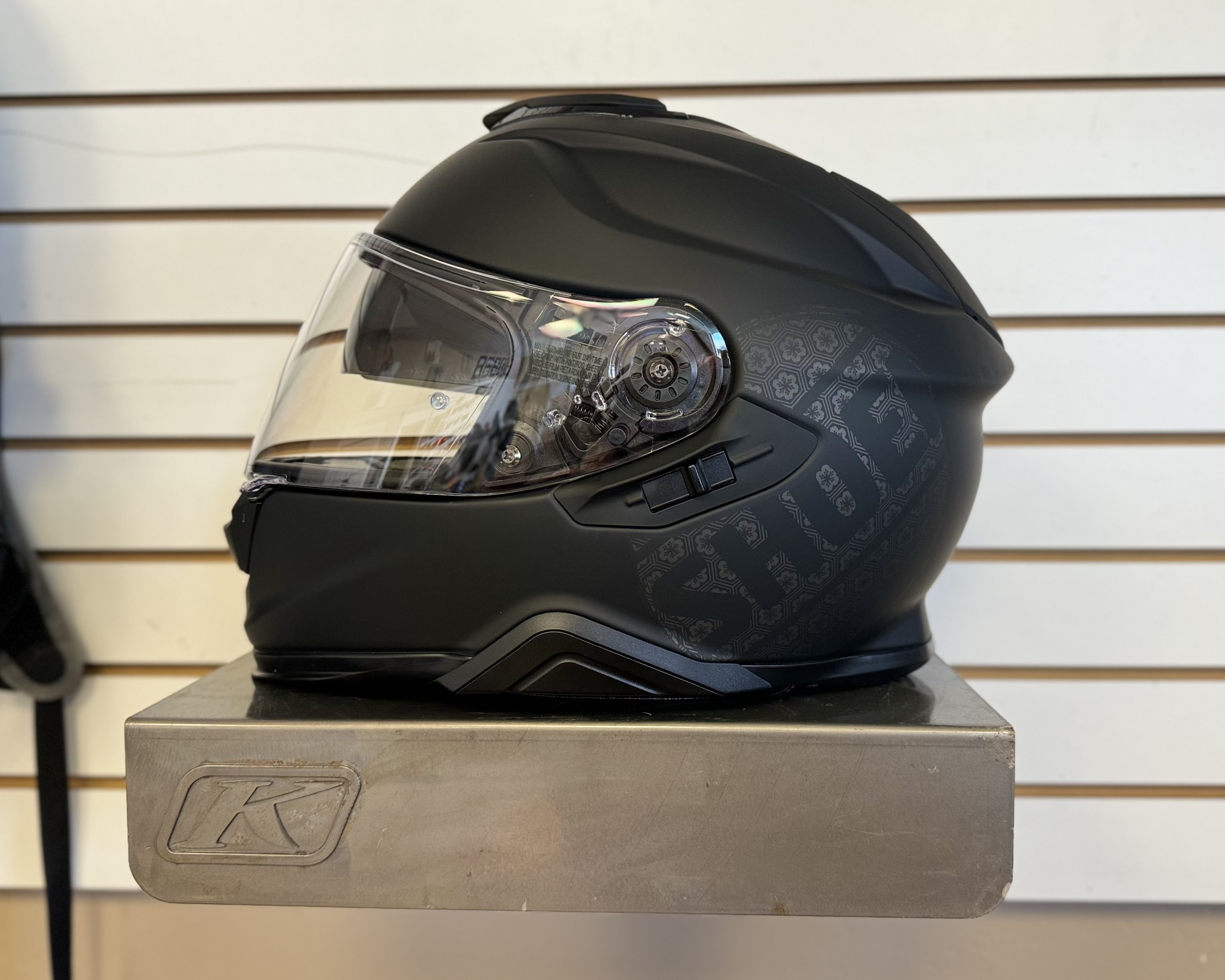 SHOEI GT-AIR II EMBLEM TC-5 MOTORCYCLE HELMET(LARGE) - DEMO MODEL