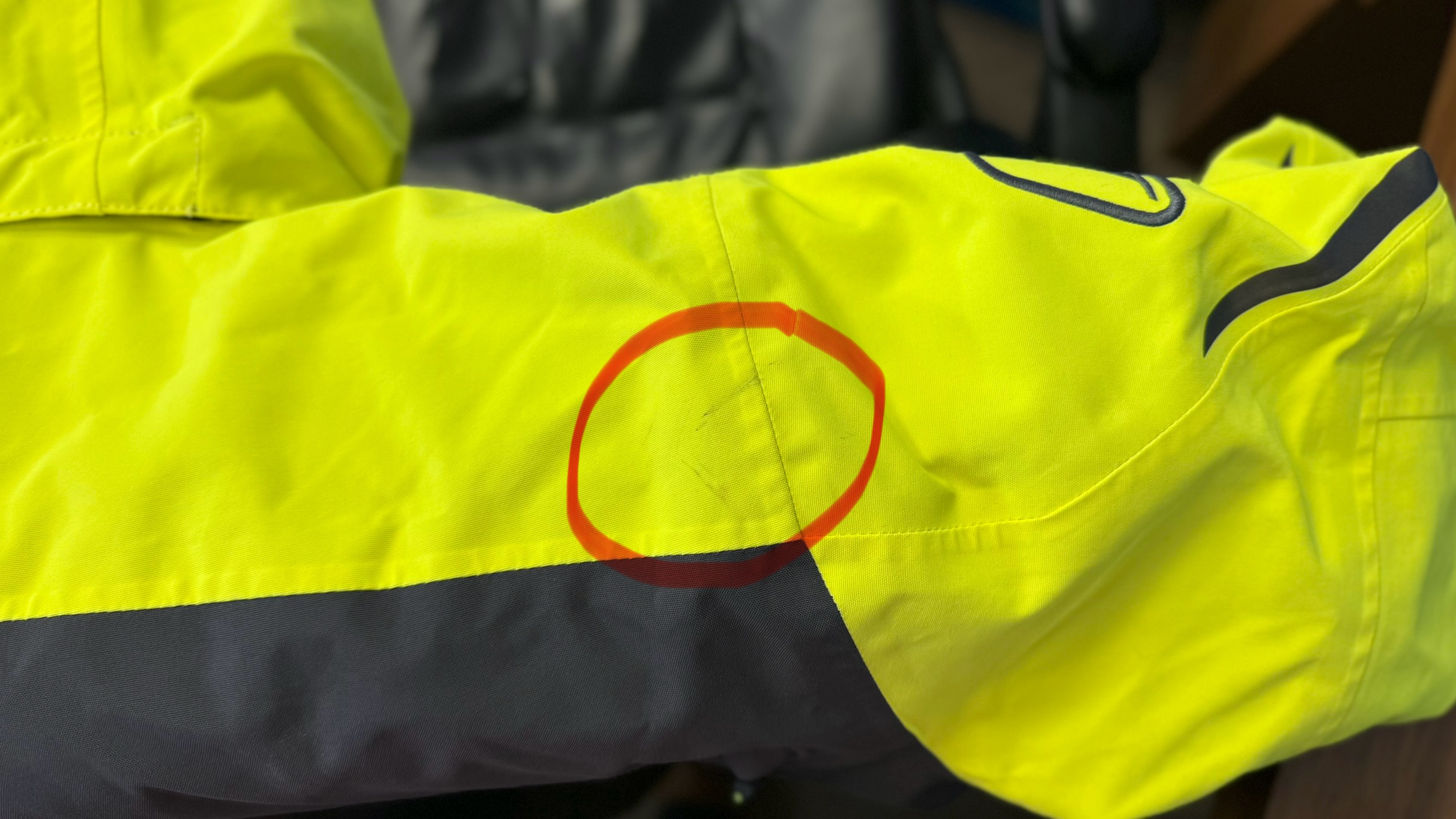 KLIM STORM JACKET ASPHALT - HI VIS (LARGE) - DISPLAY MODEL 