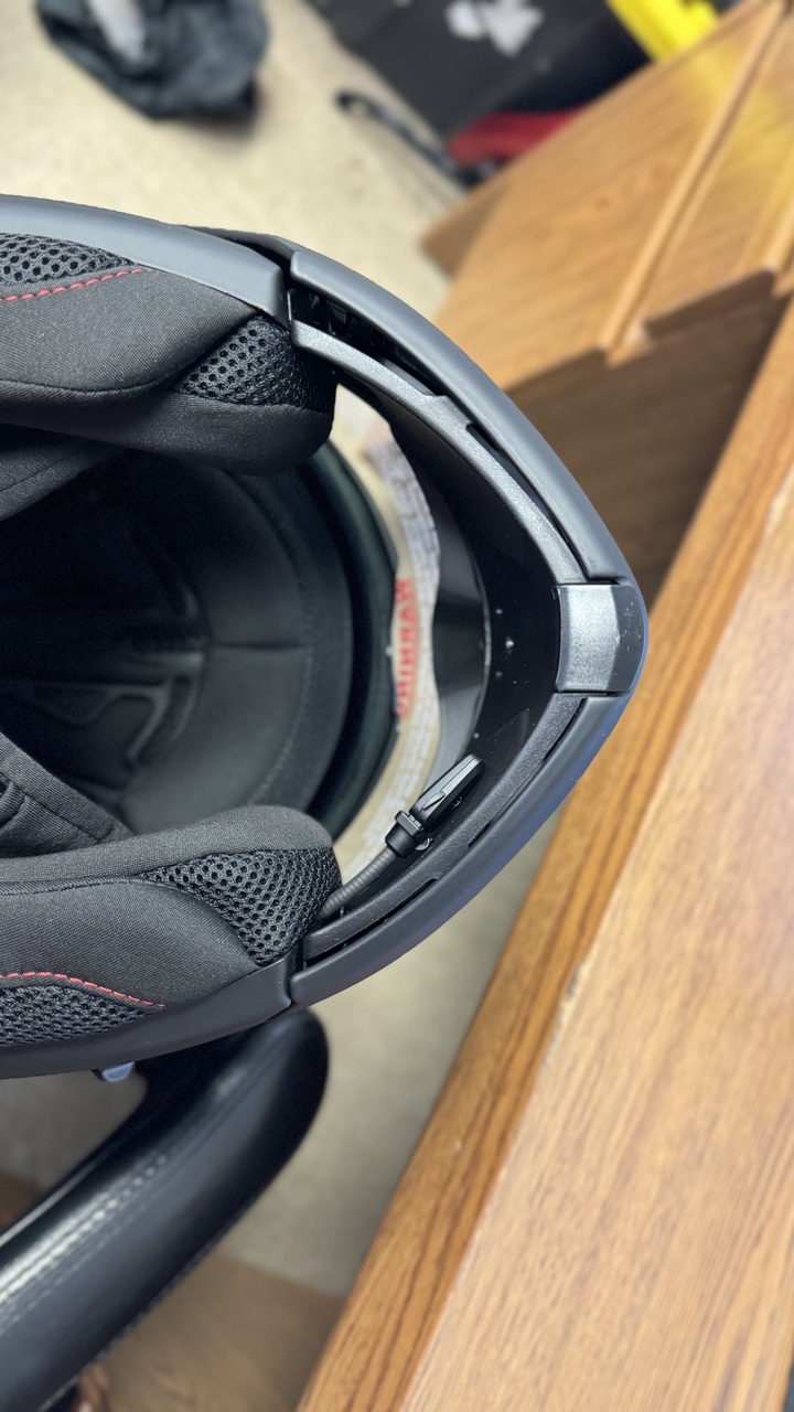 SENA OUTRUSH R MOTORCYCLE HELMET MATTE BLACK (X-LARGE) - DISPLAY MODEL