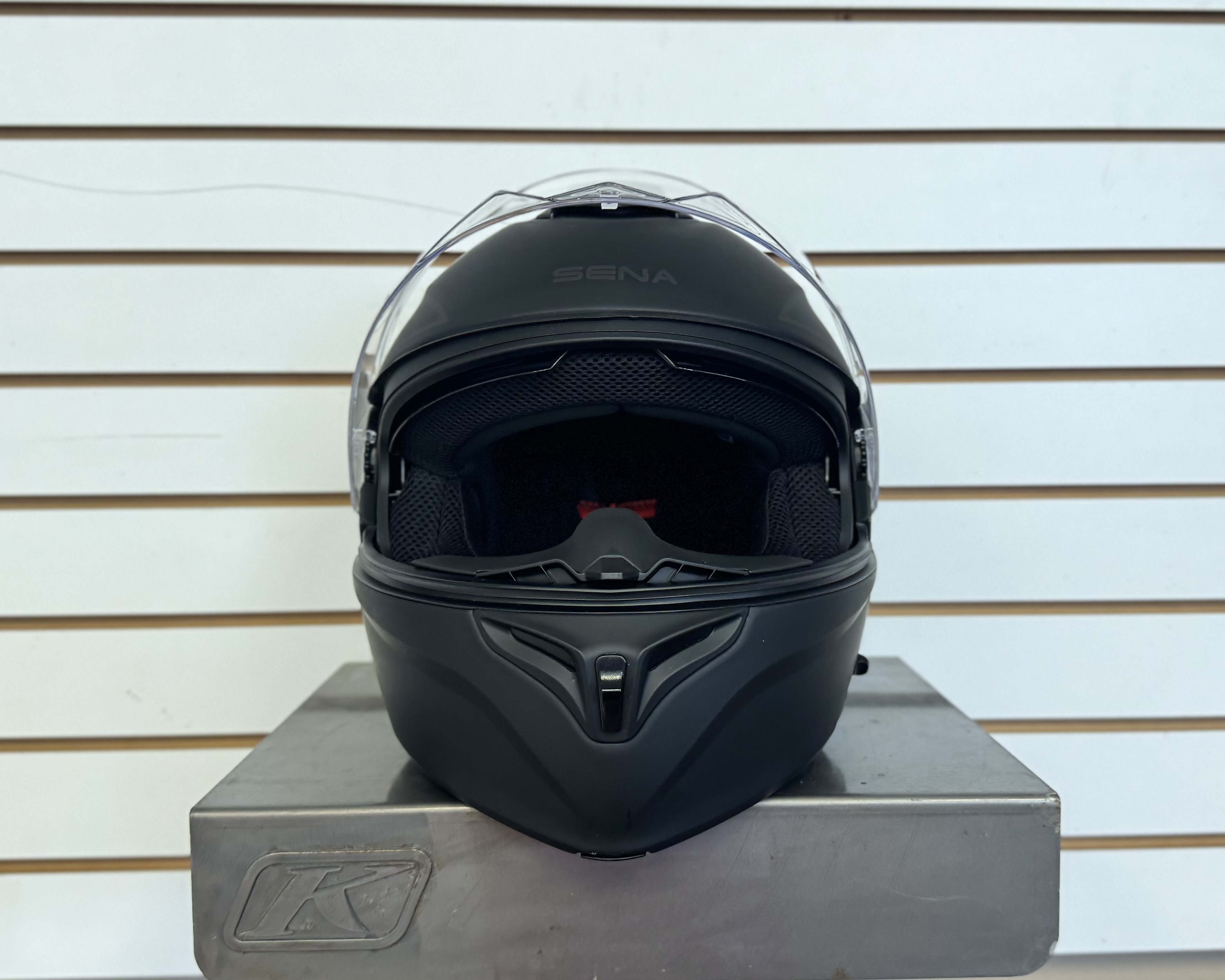 SENA OUTRUSH R BLUETOOTH HELMET - MATTE BLACK (LARGE) - DISPLAY MODEL