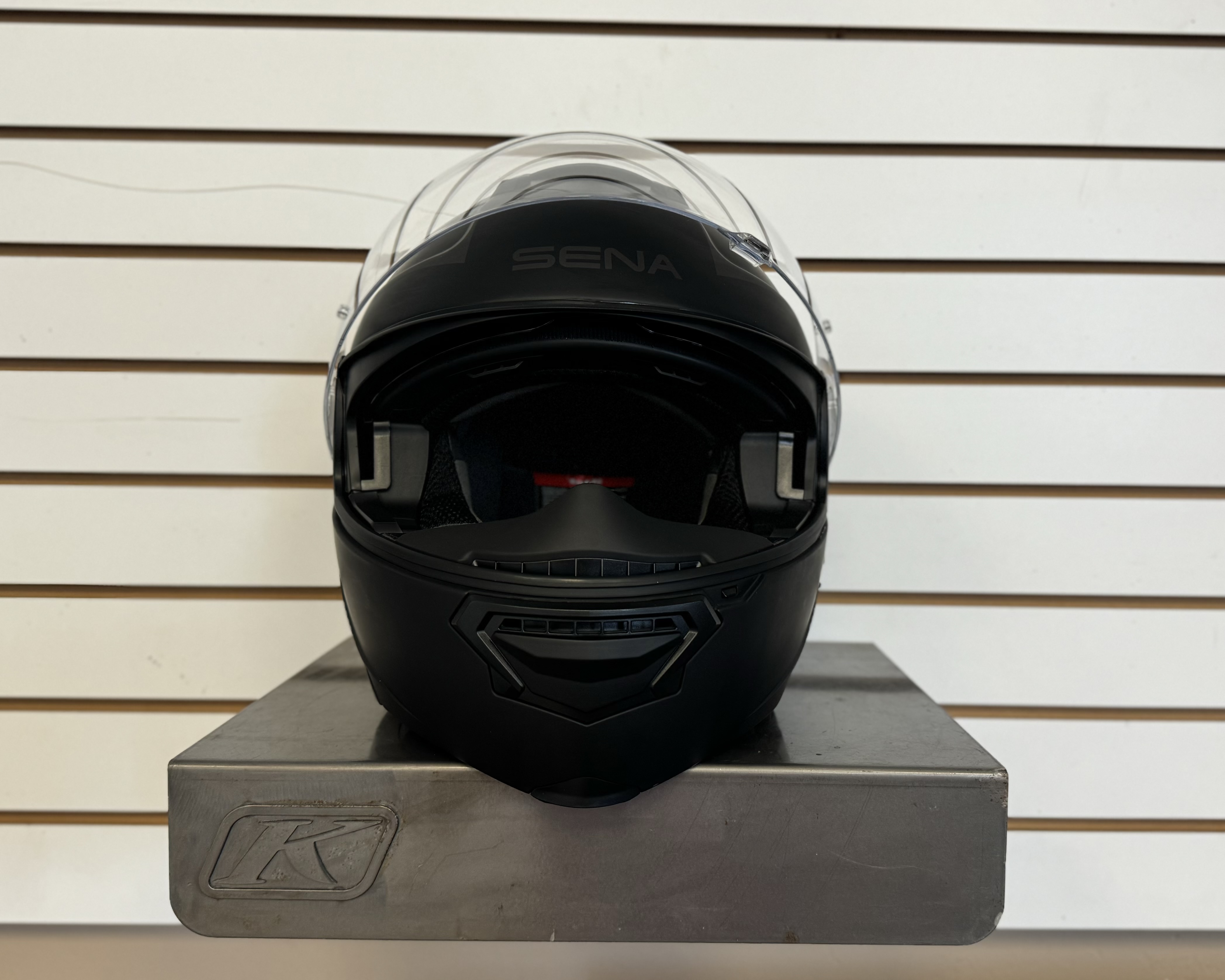 SENA IMPULSE MATTE BLACK BLUETOOTH HELMET (MEDIUM) - USED