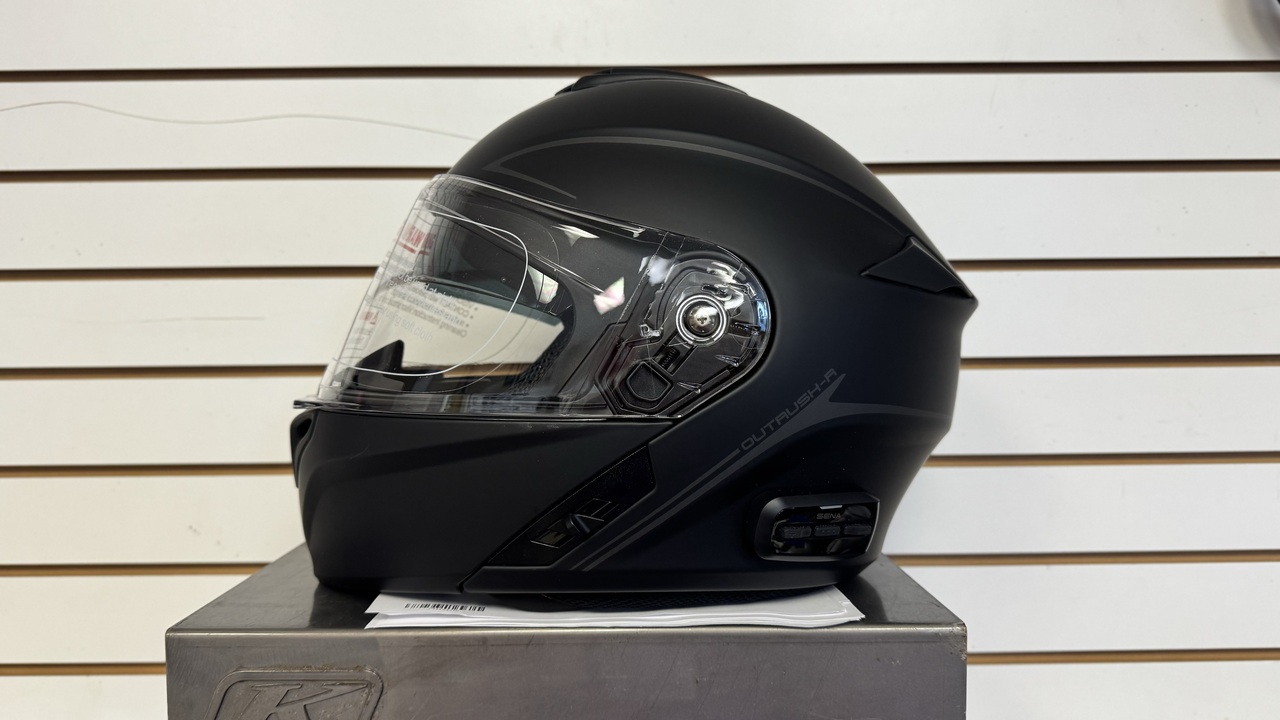 SENA OUTRUSH R MATTE BLACK BLUETOOTH MOTORCYCLE HELMET (XL) - DISPLAY MODEL