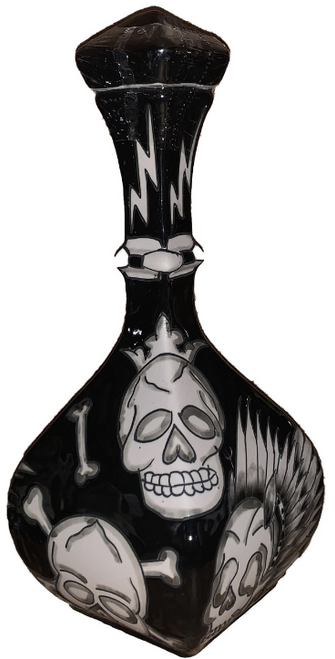 Buy Dulce Amargura Dia De Muertos Aged Reposado Tequila online at sudsandspirits.com and have it shipped to your door nationwide.