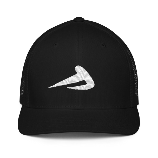 Closed-back trucker cap