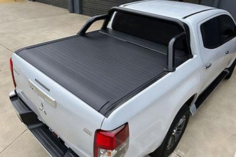DST PRO Electric Black Roller Cover - Mitsubishi L200 & Triton 2015-on