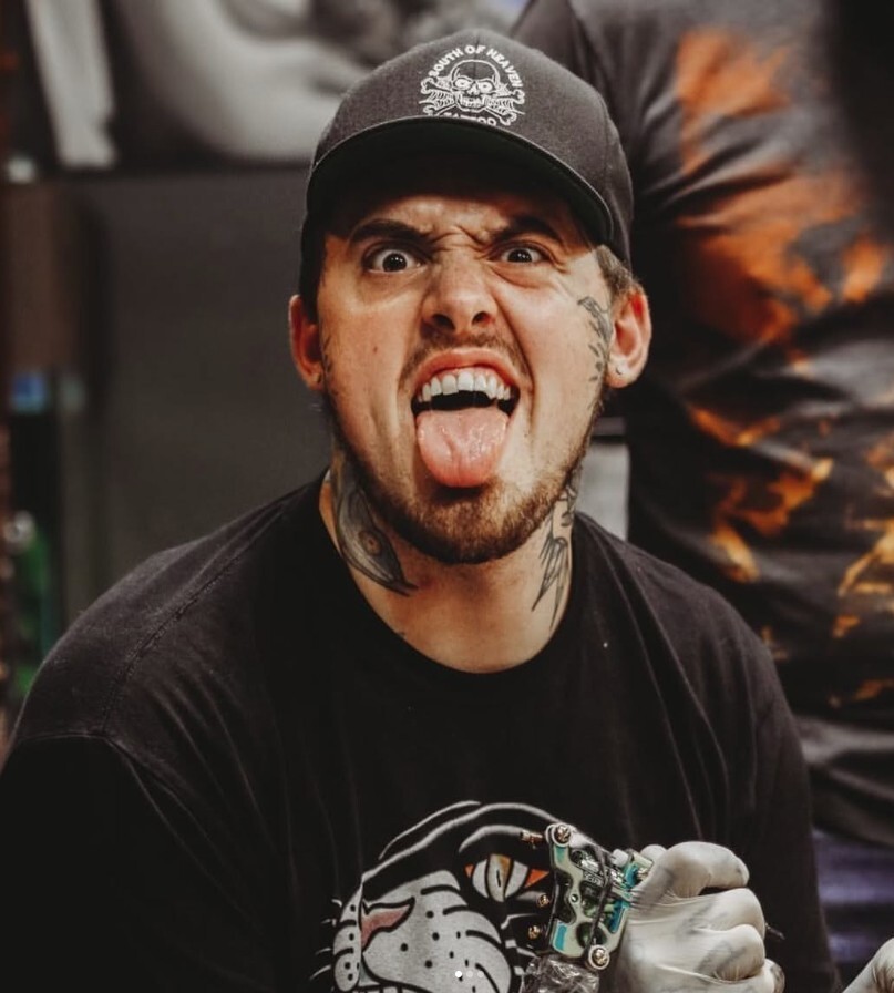 Anthony Bennett — tattoo artist