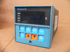 Honeywell Dc3004-0-000-2-C300-0111 Temperature Controller (Used)