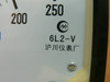 Huchuan Instrument Factory 6L2-V Analog Panel Voltage Gauge 0-600V