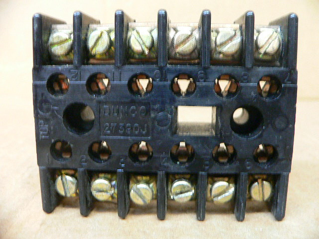 Dunco 27390J Relay Socket - Fen Industrial