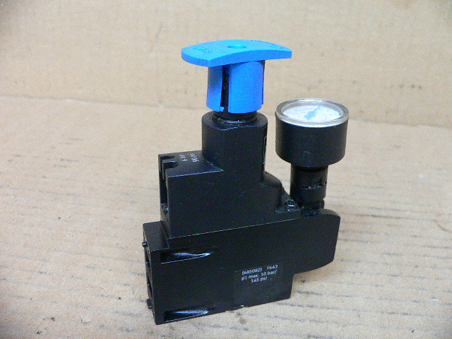 Festo Electric Vabf-S4-2-R1c2-C-6Zf Pneumatic Regulator Valve Plate ...