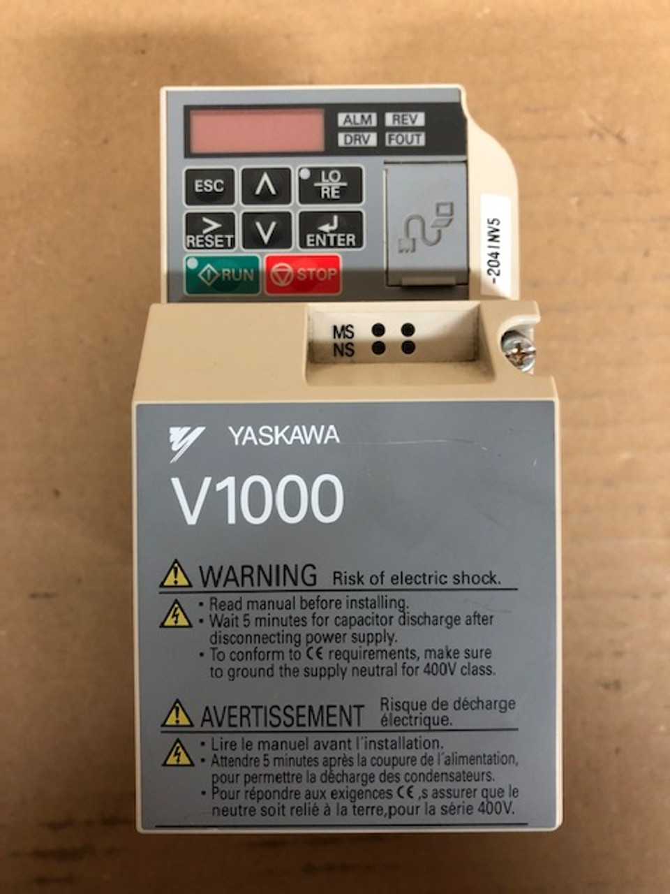 適切な価格 Yaskawa V1000 Inverter Drive、Rev A、CIMR-VCBA0003BAA new in the B  製造、工場用