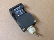 Schmersal Az 16-02Zvrk Safety Interlock Switch