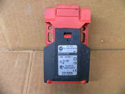Allen Bradley 802F-S62pm8 Safety Interlock Switch 10 Amp 300 Vac