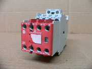Allen Bradley 700S-Cf620ejc Safety Relay With 24 Volt Dc Coil