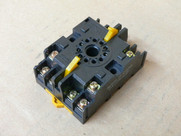 Omron P2cf-11 Relay Socket 10 Amp 250 Vac 11 Pin Omron P2cf-11 Relay Socket 10 Amp 250 Vac 11 Pin