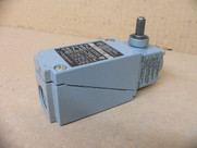 Allen Bradley 802T-Htpe 802Thtpe Limit Switch 4Circuit Allen Bradley 802T-Htpe 802Thtpe Limit Switch 4Circuit