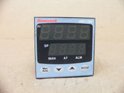 Honeywell Dc120211102000 Dc1202-1-1-1-0-2-0-0-0 Temperature Controller