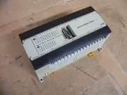 Omron Cpm2a-60Cdr-A Programmable Logic Controller Plc 36 Inputs 24 Outputs