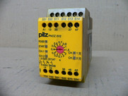 Pilz Safety Relay, Pnoz Xv2 3/24Vdc 2N/O 2N/Ot, Pn0z Xv2, 774502